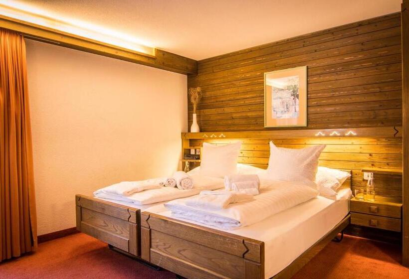 带观景的标准间, La Collina