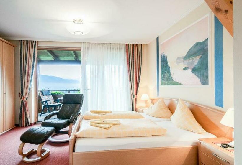 חדר קומפורט, Landhof Simeter Gmbh