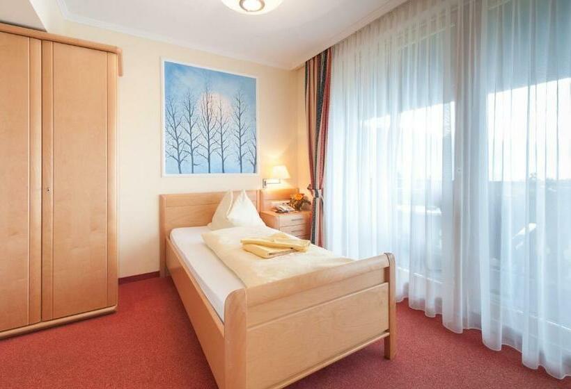 חדר סטנדרט יחיד עם מרפסת, Landhof Simeter Gmbh