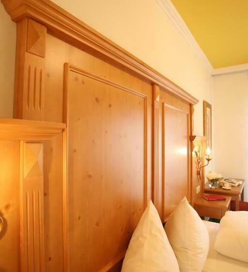 اتاق خانوادگی, Lerch