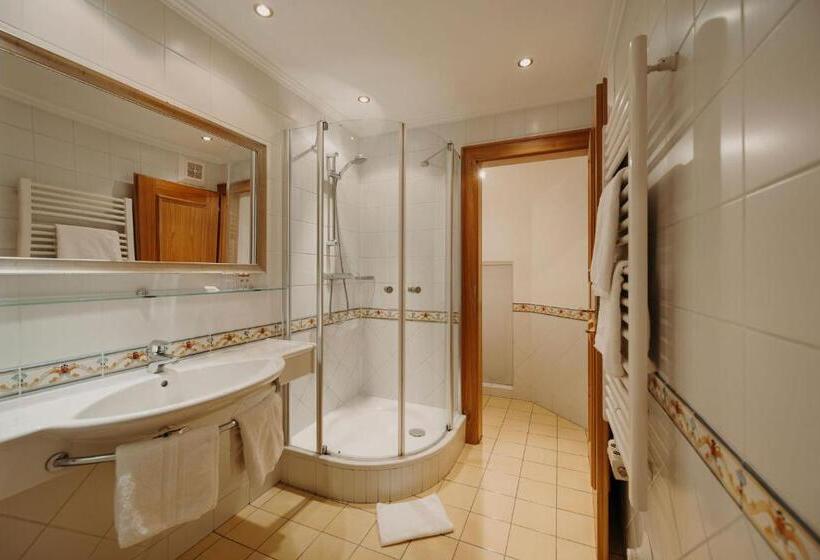 سوییت خانوادگی, Lerch