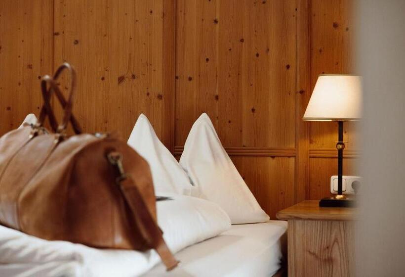 سوییت خانوادگی, Lerch