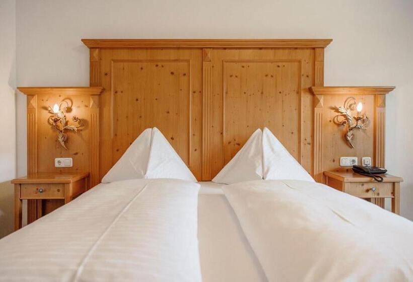 اتاق استاندارد, Lerch