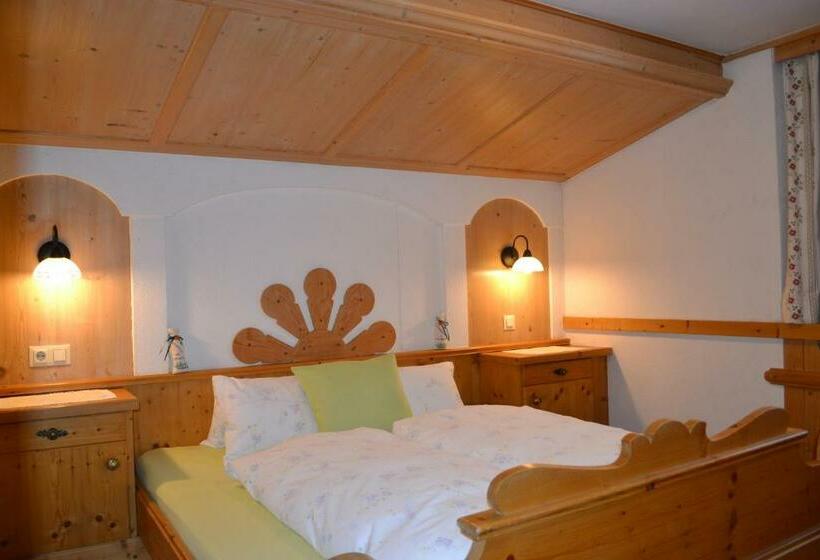 带1个卧室的带阳台的公寓, Stoanahof