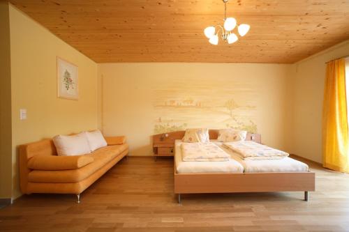 غرفة كمفورت مع بلكونة, Weinbauernhof Vier Jahreszeiten