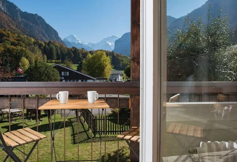 Standard-huone Näkymä, Jungfrau Hotel Annex Alpine Inn