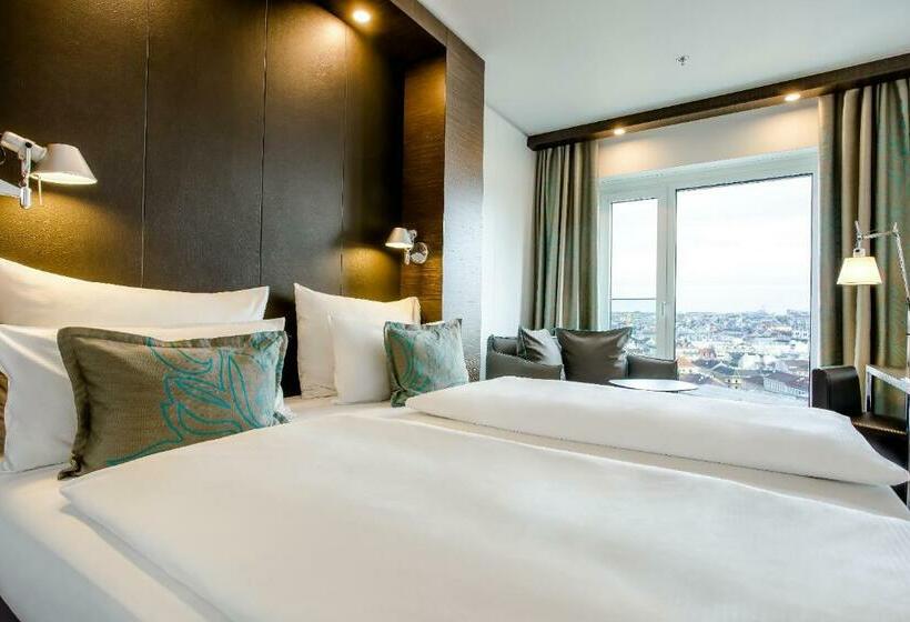 Standard Room, Motel One Vienna Central Station