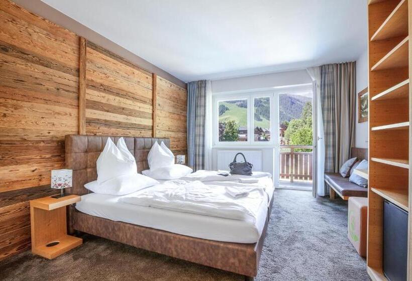 带阳台的高级房间, Rosentalerhof Hotel & Appartements