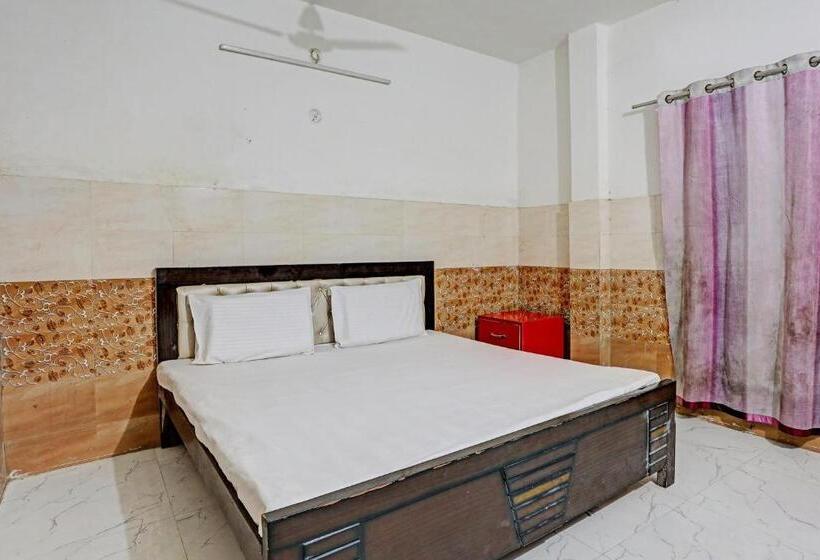 Трехместный Номер Классика, Oyo Highway Inn