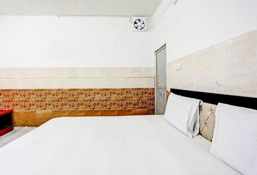 三人经典房间, Oyo Highway Inn