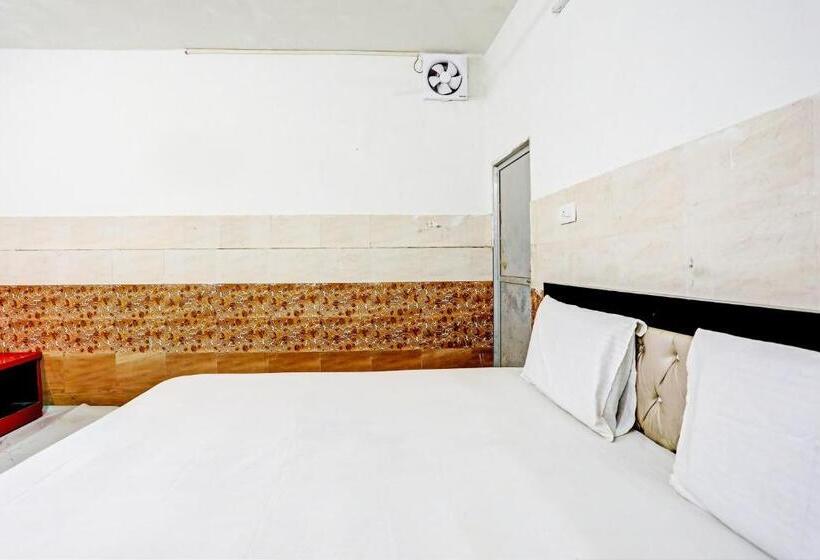 三人经典房间, Oyo Highway Inn