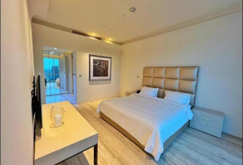 スタンダードスタジオ, Suites   Damac Tower Riyadh
