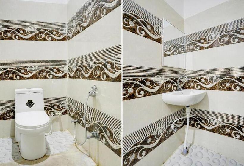 חדר קלאסי לשלושה, Oyo Flagship Hotel Palacio Palace