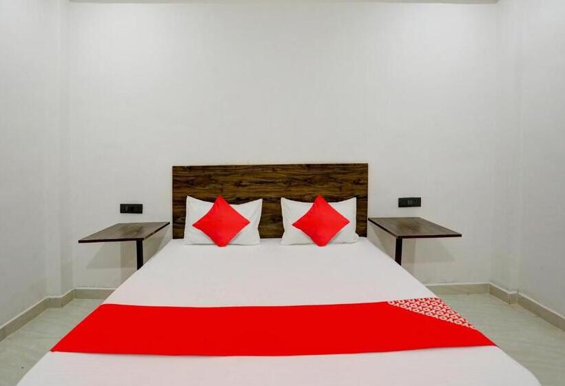 Трехместный Номер Классика, Oyo Flagship Hotel Palacio Palace