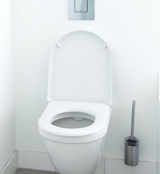 استودیوی استاندارد, Hollywood Guesthouse