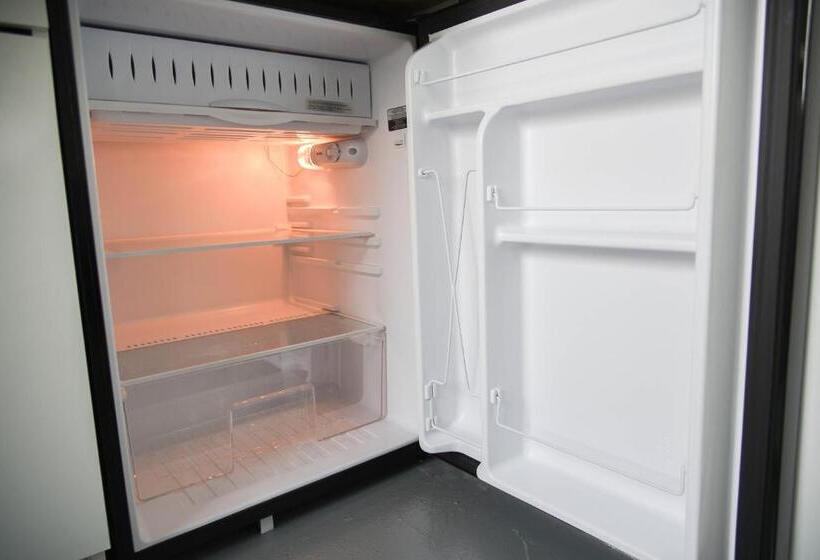 استودیو استاندارد با تراس, Hollywood Guesthouse