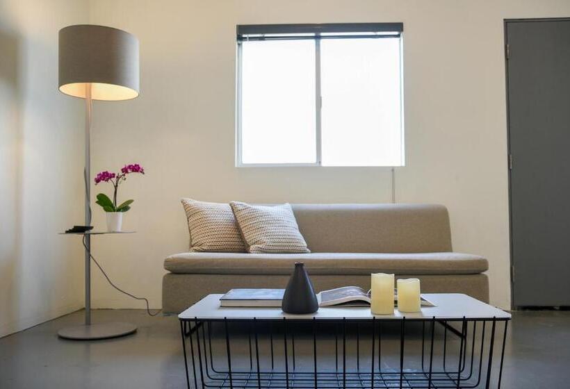 استودیو استاندارد با تراس, Hollywood Guesthouse