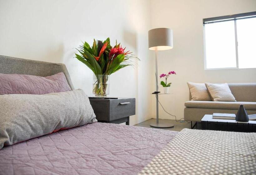 استودیو استاندارد با تراس, Hollywood Guesthouse