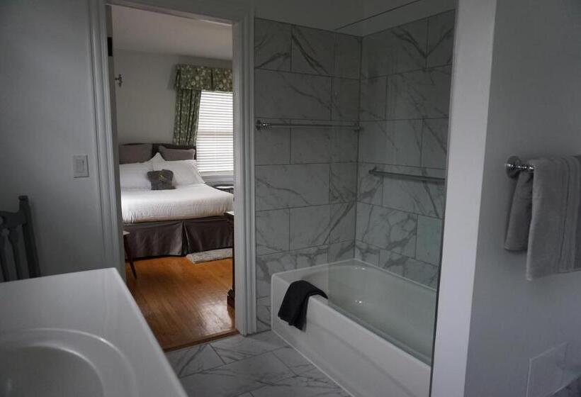 غرفة ديلوكس, The Boardwalk Inn