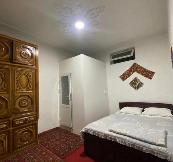 غرفة قياسية, Ozod Guest House