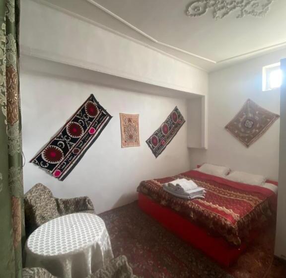 غرفة قياسية, Ozod Guest House