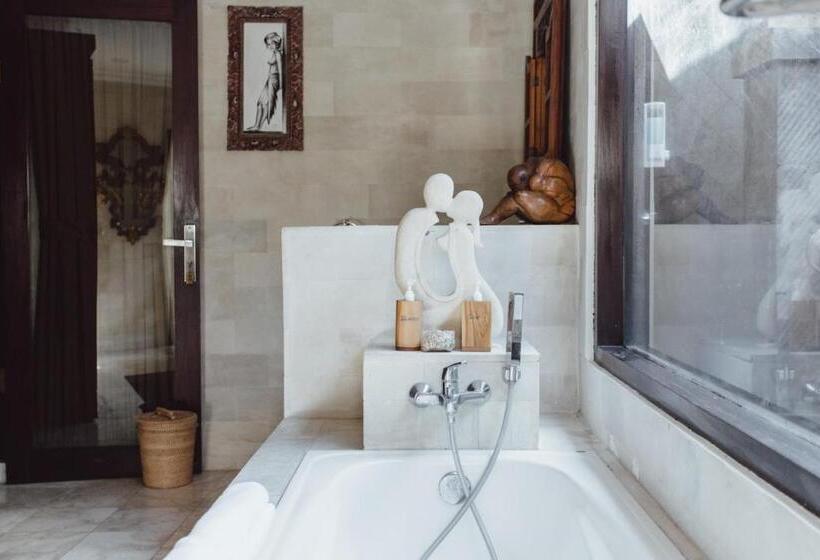 غرفة قياسية, Kishi Kishi Artvilla