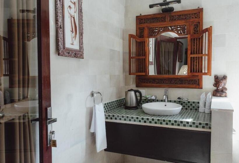 جناح سرير كينج, Kishi Kishi Artvilla