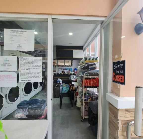 سوئیت با بالکن, Janz Davao Condo Staycation Near Davao Airport