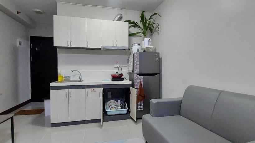 Standard Værelse m. Balkon, Dracarys Place 2 Condo With Balcony Unlimited Wifi Lapulapu City View