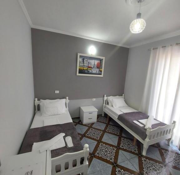 חדר סטנדרט, Fama