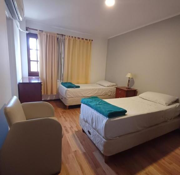 غرفة قياسية, Pintó Terraza