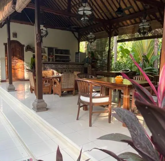 Deluxe-huone, Rumah Kelapa Senang