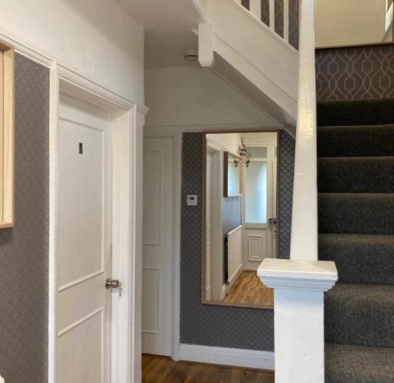 スタンダードシングルルーム, Twin Towerd