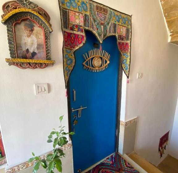 발코니 디럭스 룸, Blue Eye Hostel
