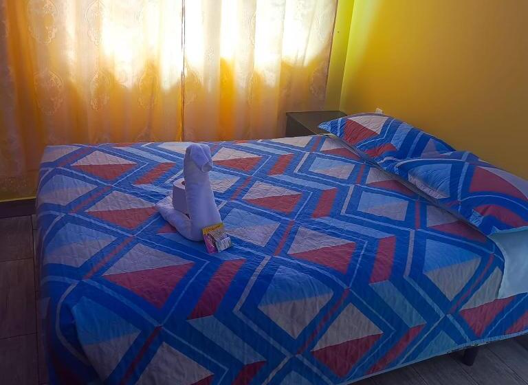 اتاق استاندارد یک نفره, Hospedaje Yacucalle