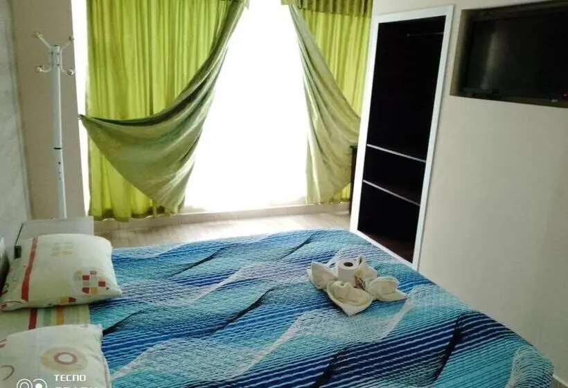 اتاق سوپریور, Hospedaje Yacucalle