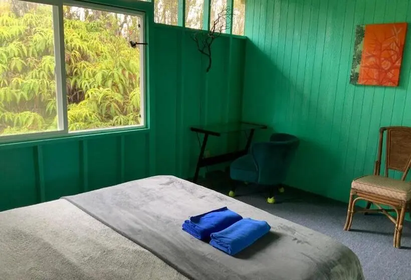 エコノミールーム, Simple Rustic Studio Deluxe Bed In Tropical Fruits Garden