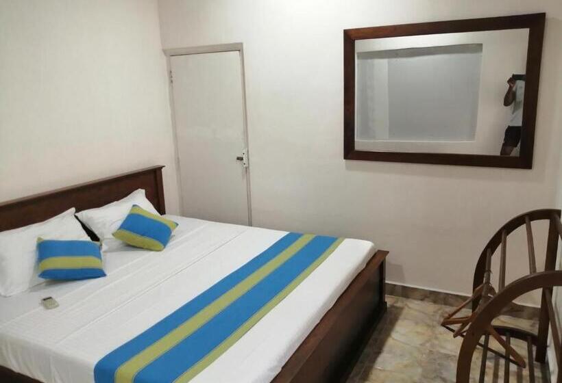 חדר סטנדרט עם מיטת קינג, Sheldon House