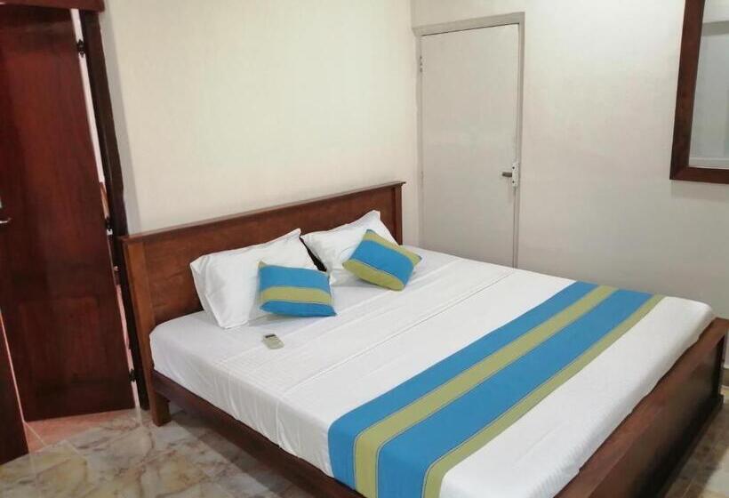 חדר סטנדרט עם מיטת קינג, Sheldon House