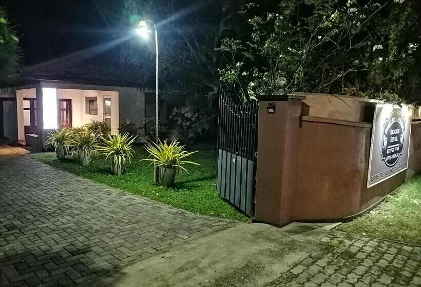 חדר סטנדרט נוף לגינה, Sheldon House