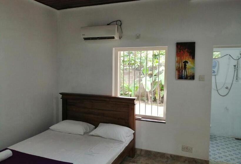 חדר סטנדרט נוף לגינה, Sheldon House