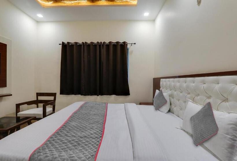 اتاق کلاسیک سه تخته, Townhouse 1259 Hotel Trijal Inn