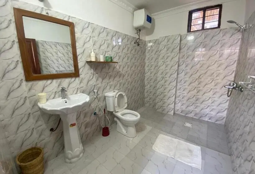 Standard Kolmen Hengen Huone, Villa Raffaele B&b