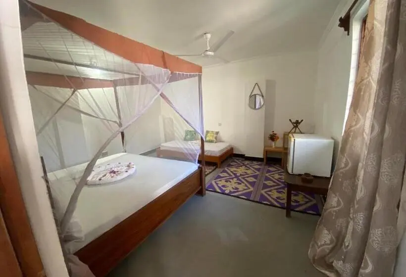 Standard Kolmen Hengen Huone, Villa Raffaele B&b