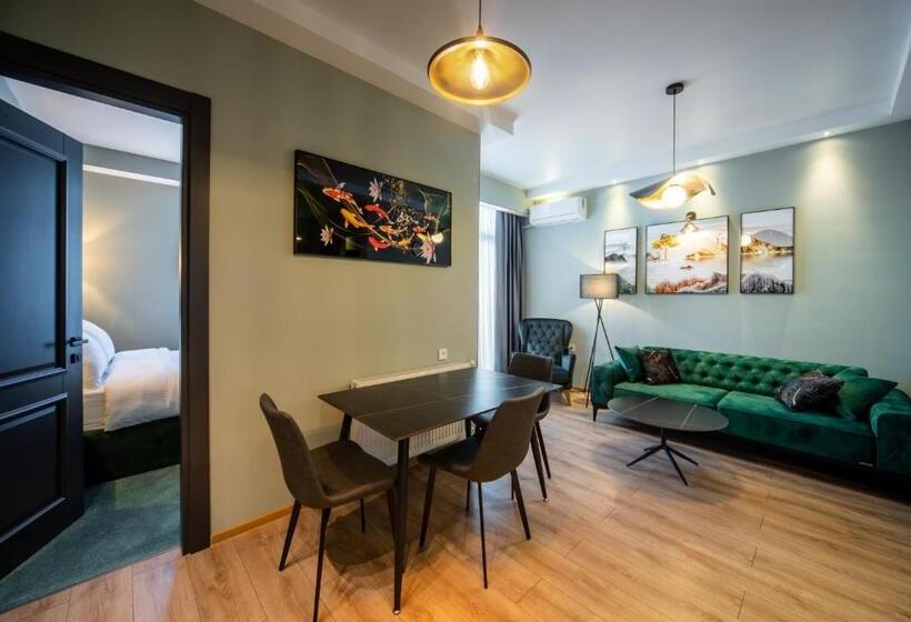 آپارتمان 1 خوابه, Gori Apartments