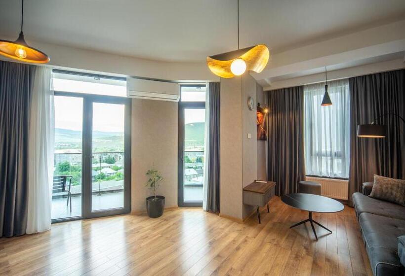 استودیو استاندارد با تخت کینگ, Gori Apartments