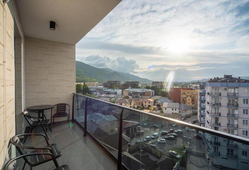 آپارتمان 2 خوابه, Gori Apartments