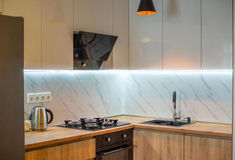 آپارتمان 2 خوابه, Gori Apartments