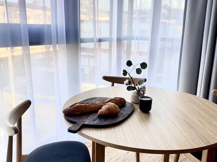 آپارتمان لوکس 1 خوابه, Lipowy Dwór