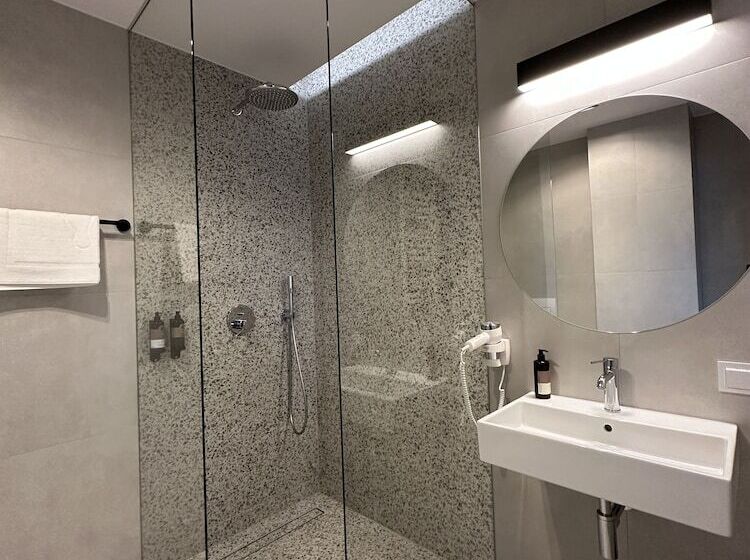 آپارتمان 1 خوابه همکف, Lipowy Dwór